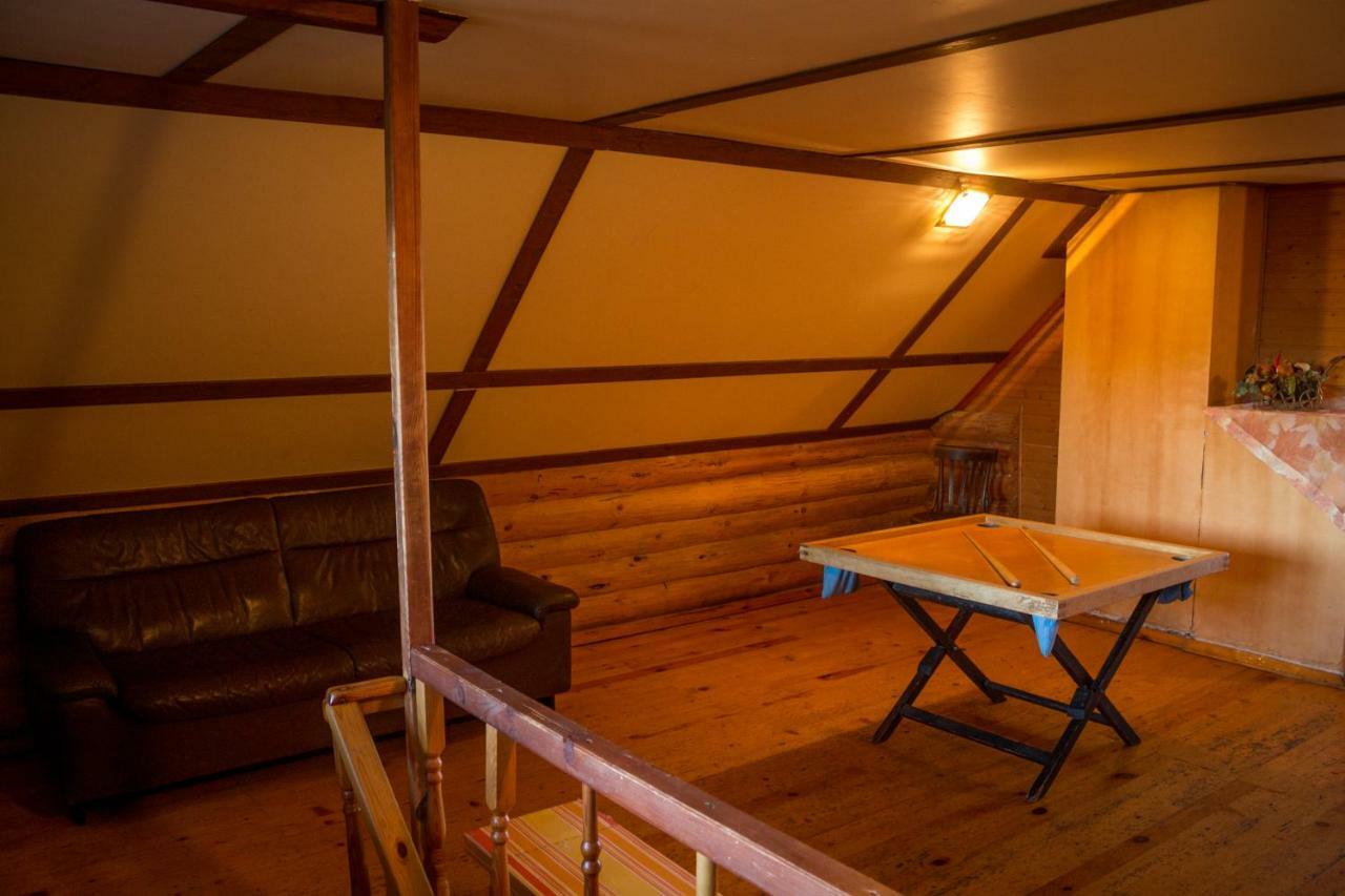 Villa "Ziedkalni" Bīriņi Esterno foto